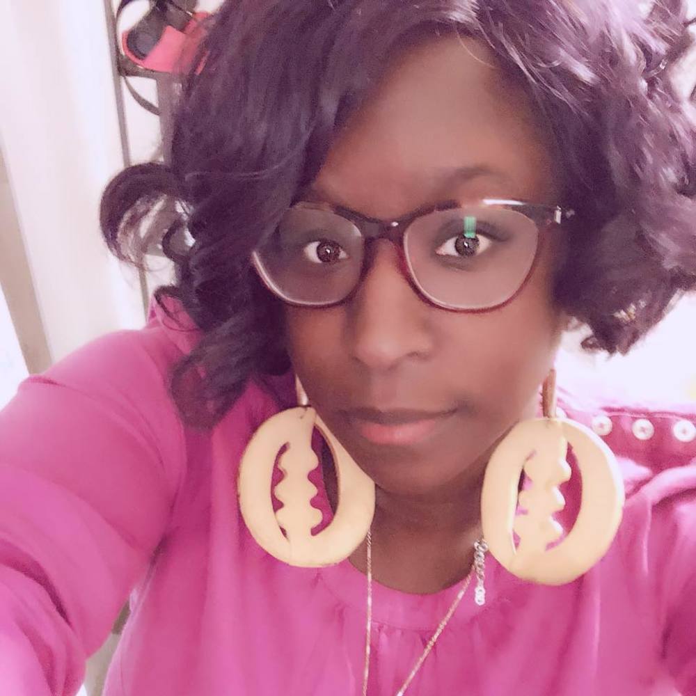 Meet your Posher, Mimi